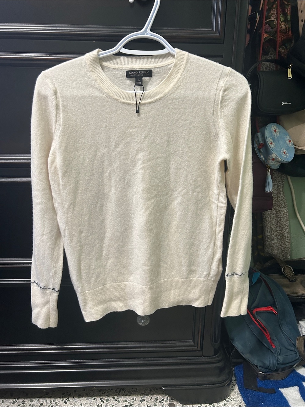 Banana Republic Women’s Ivory Crewneck Sweater